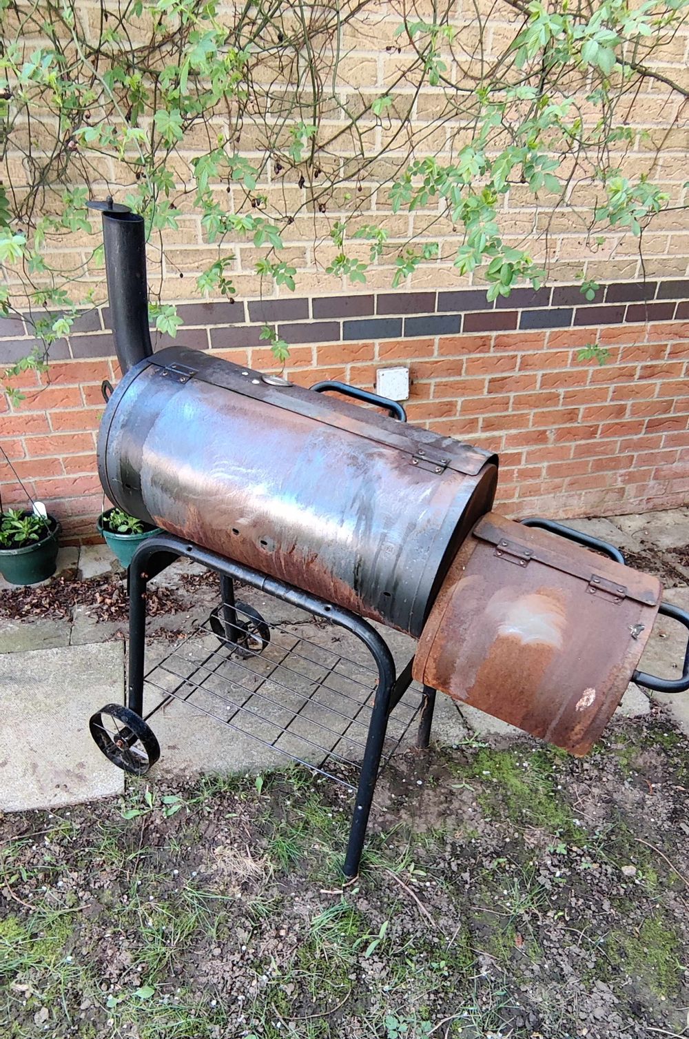 Rusted BBQ